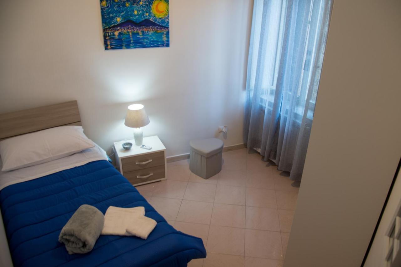 Castel Capuano Flat By Domusextra * Naples